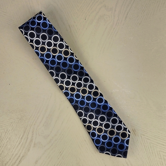 MICHAEL Michael Kors 100% Silk Tie - Picture 1 of 2